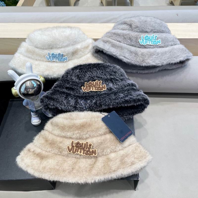 LV Hat 030607